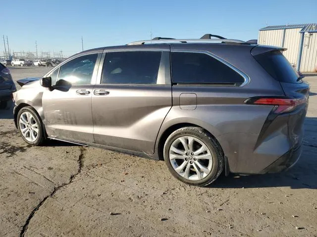 5TDERKEC5MS068761 2021 2021 Toyota Sienna- Limited 2