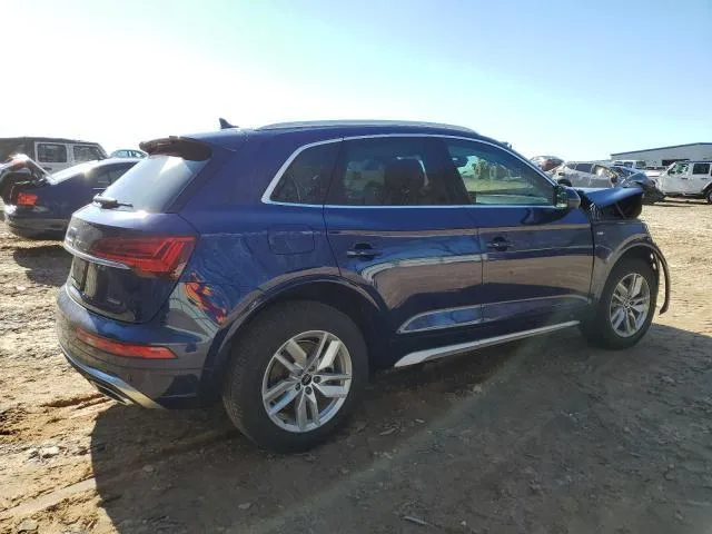 WA1GAAFY6N2103511 2022 2022 Audi Q5- Premium 45 3