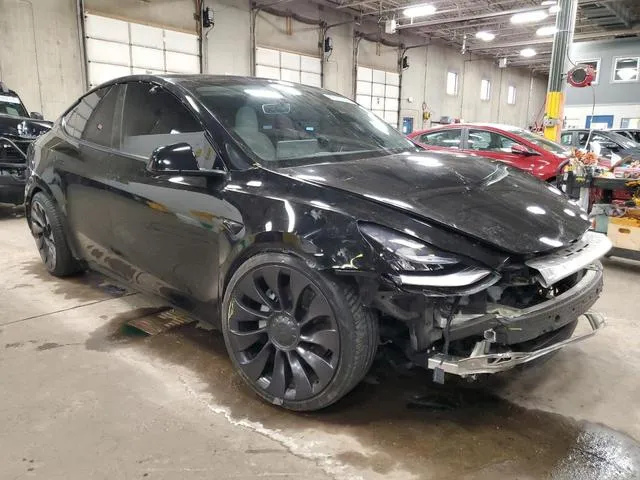 5YJYGDEE5MF144872 2021 2021 Tesla MODEL Y 4