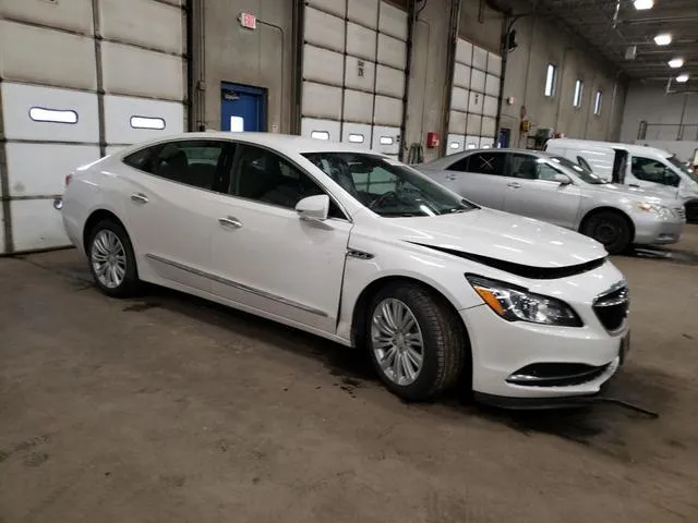 1G4ZP5SZ6JU139809 2018 2018 Buick Lacrosse- Essence 4