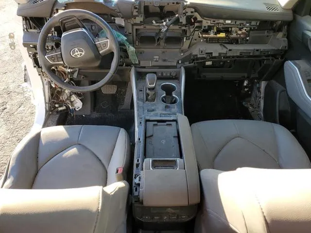 5TDHZRAH6LS012561 2020 2020 Toyota Highlander- Xle 8