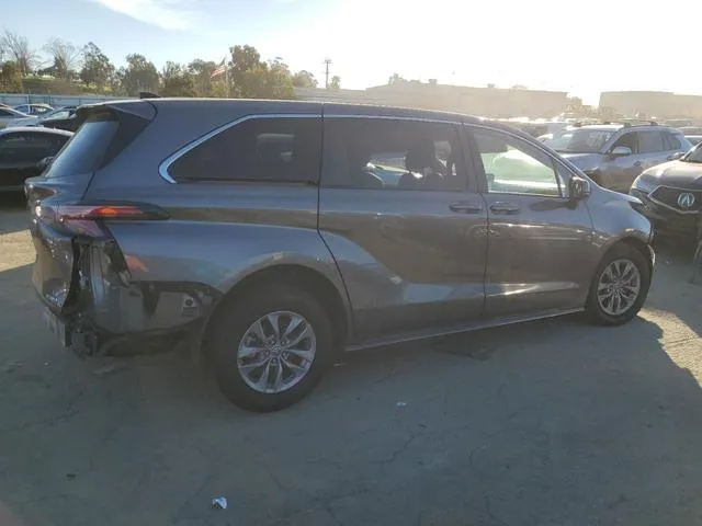 5TDKRKECXNS118560 2022 2022 Toyota Sienna- LE 3