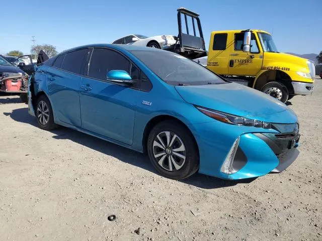 JTDKARFP2J3087656 2018 2018 Toyota Prius 4