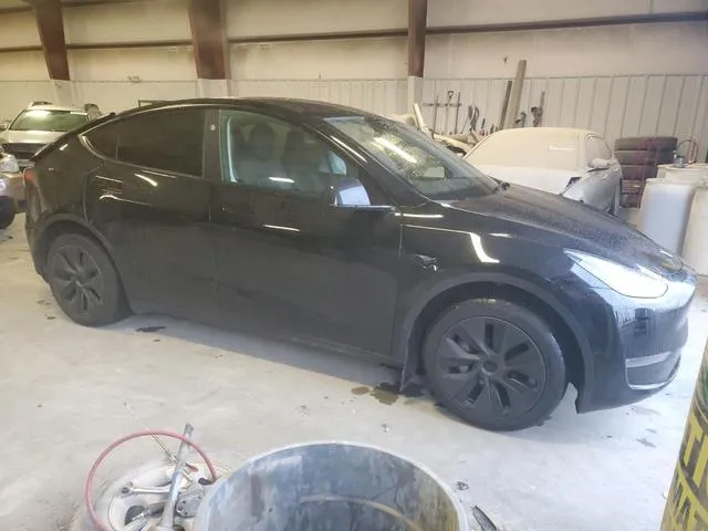 7SAYGAEE6SF235776 2025 2025 Tesla MODEL Y 4