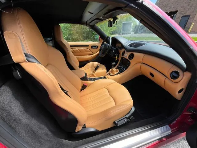 ZAMBB18A920006027 2002 2002 Maserati Spyder- Cambiocorsa 5