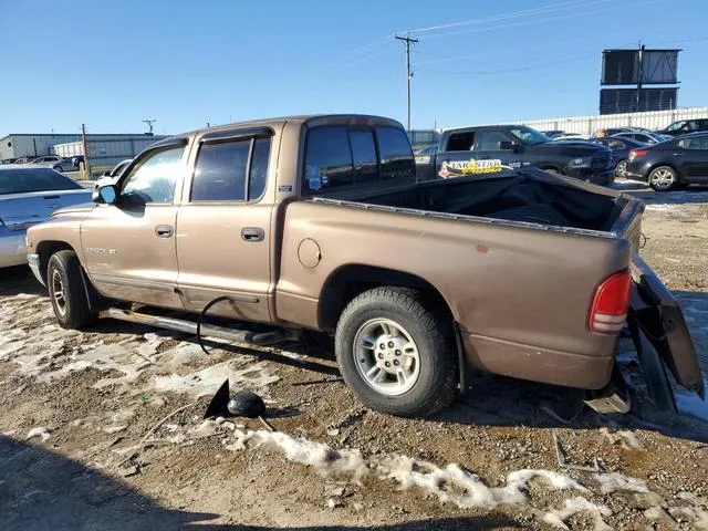 1B7GL2AX3YS715657 2000 2000 Dodge Dakota- Quad 2