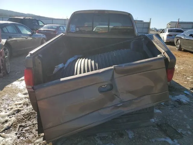 1B7GL2AX3YS715657 2000 2000 Dodge Dakota- Quad 6