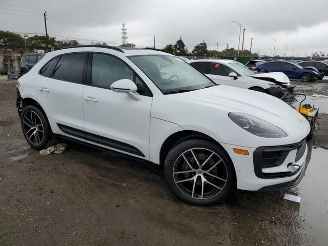 WP1AA2A53RLB14561 2024 2024 Porsche Macan- Base 4