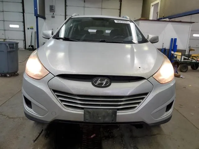 KM8JUCAC7AU092667 2010 2010 Hyundai Tucson- Gls 5