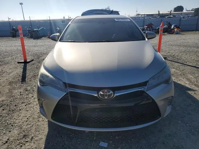 4T1BK1FKXFU557688 2015 2015 Toyota Camry- Xse 5