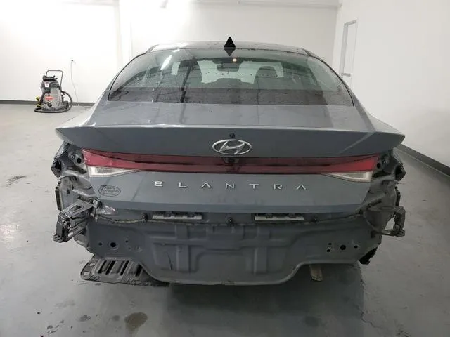 KMHLM4AG7MU070612 2021 2021 Hyundai Elantra- Sel 6