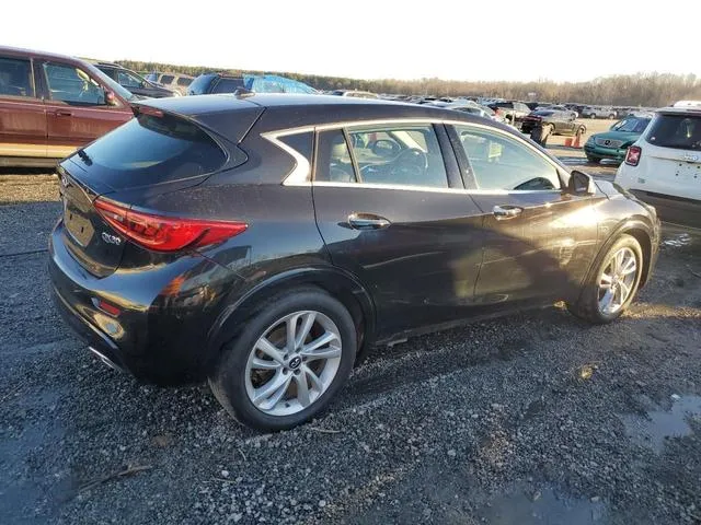 SJKCH5CP2JA005799 2018 2018 Infiniti QX30- Pure 3