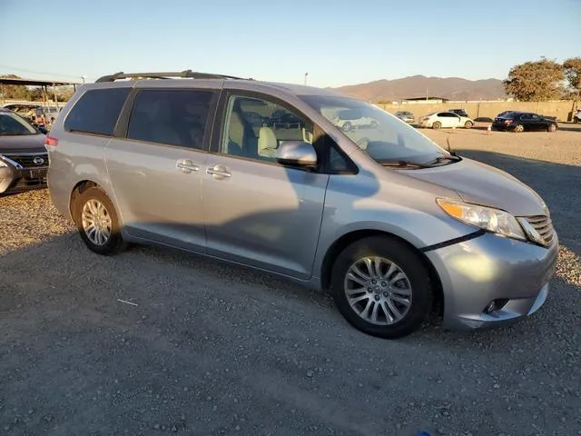 5TDYK3DCXDS361130 2013 2013 Toyota Sienna- Xle 4