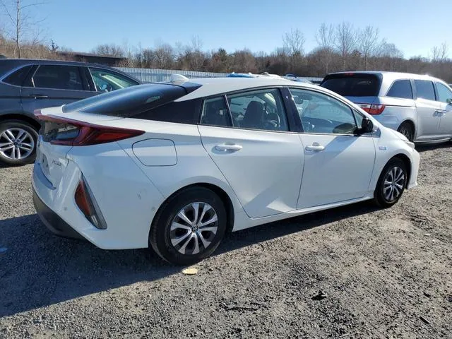 JTDKARFPXL3155950 2020 2020 Toyota Prius- LE 3