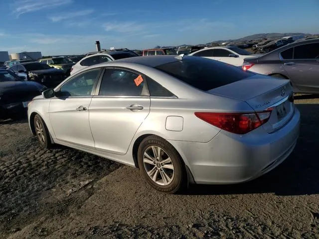 5NPEB4AC0CH466261 2012 2012 Hyundai Sonata- Gls 2