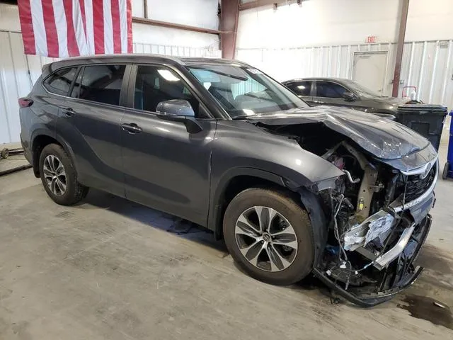 5TDKDRAH7RS050698 2024 2024 Toyota Highlander- LE 4