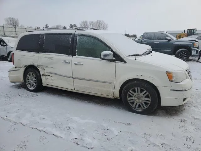 2A8HR64X68R662517 2008 2008 Chrysler Town and Country- Limited 4