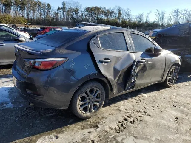 3MYDLBYV2KY512390 2019 2019 Toyota Yaris- L 3