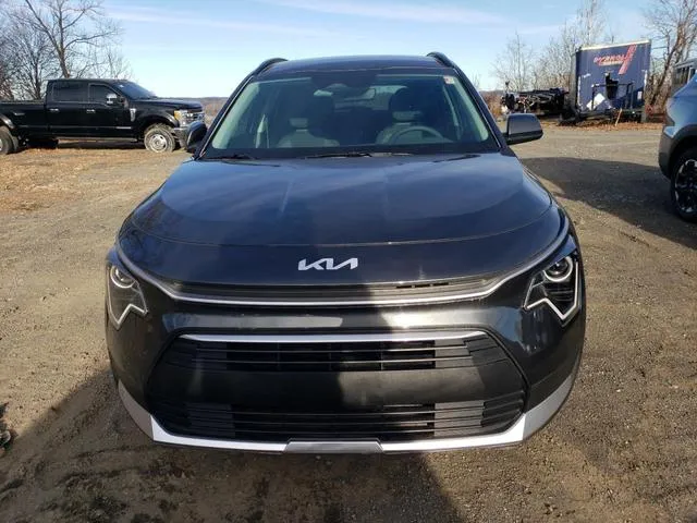 KNDCP3LE1R5187489 2024 2024 KIA Niro- LX 5