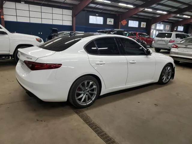 ZARFAMAN3N7653046 2022 2022 Alfa Romeo Giulia 3