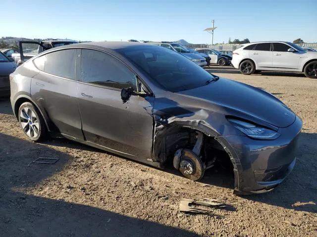 5YJYGDEE6MF093494 2021 2021 Tesla MODEL Y 4