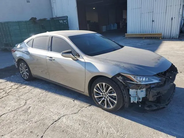 58ADA1C17MU008656 2021 2021 Lexus ES- 300H 4