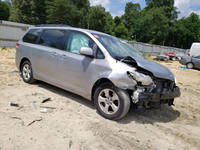 5TDKK3DC2CS186585 2012 2012 Toyota Sienna- LE 4