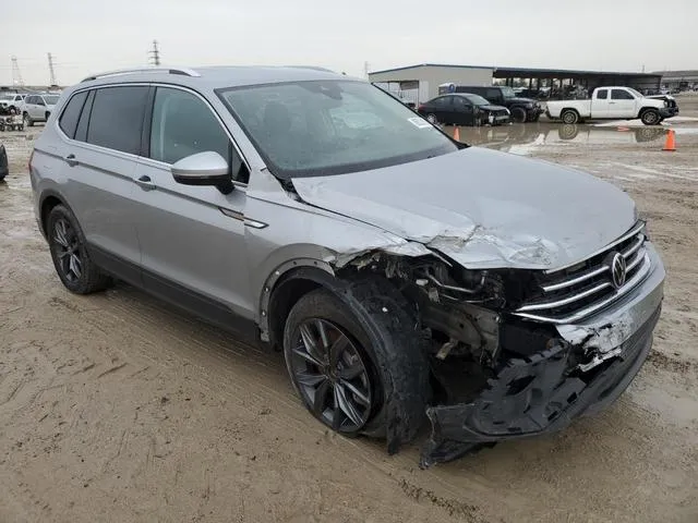 3VV3B7AX5PM003464 2023 2023 Volkswagen Tiguan- SE 4