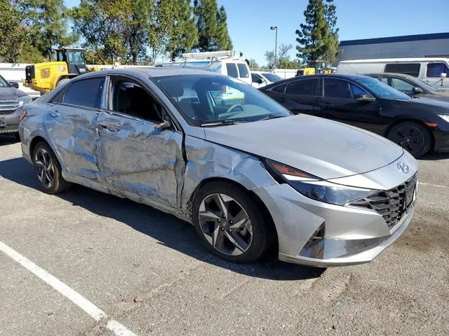 5NPLN4AG3MH025663 2021 2021 Hyundai Elantra- Sel 4