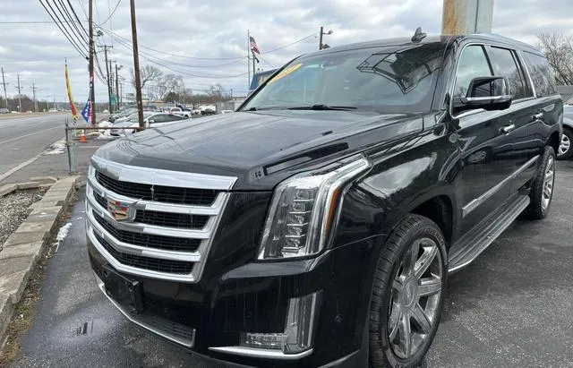 1GYS4HKJ8HR132037 2017 2017 Cadillac Escalade- Esv Luxury 2