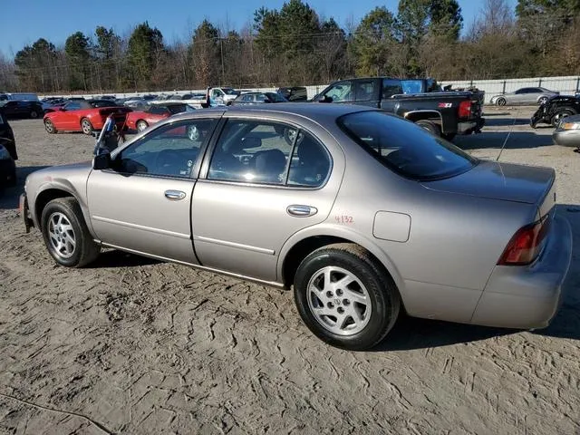 JN1CA21DXXT218174 1999 1999 Nissan Maxima- Gle 2