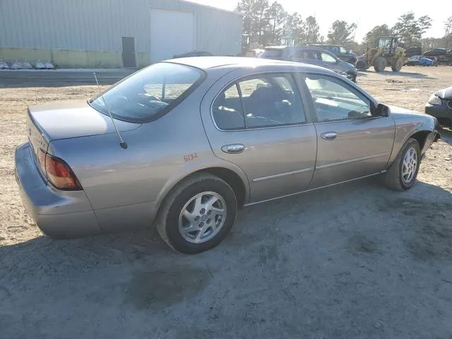 JN1CA21DXXT218174 1999 1999 Nissan Maxima- Gle 3