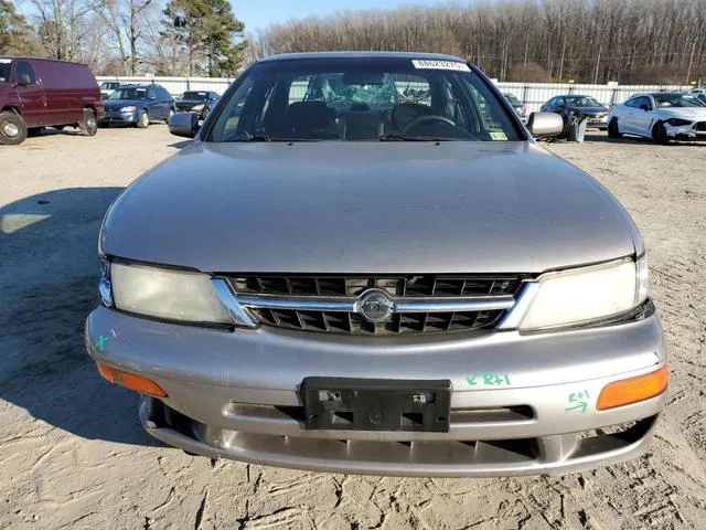 JN1CA21DXXT218174 1999 1999 Nissan Maxima- Gle 5