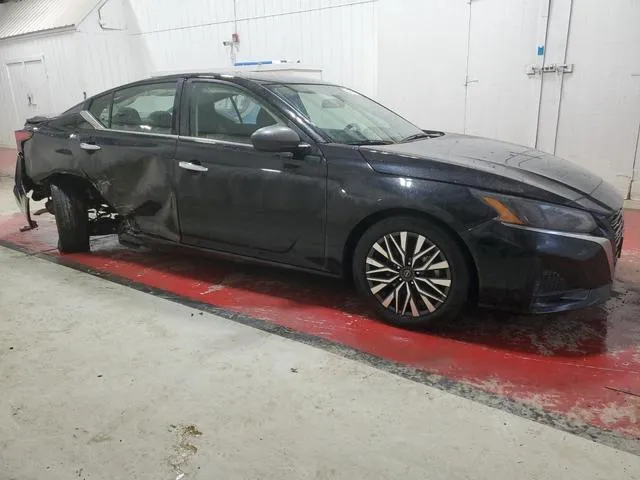 1N4BL4DV6RN383672 2024 2024 Nissan Altima- SV 4