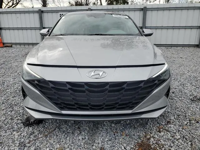 5NPLM4AG2NH070565 2022 2022 Hyundai Elantra- Sel 5