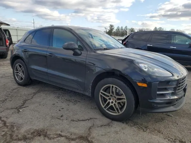 WP1AA2A50LLB03217 2020 2020 Porsche Macan 4