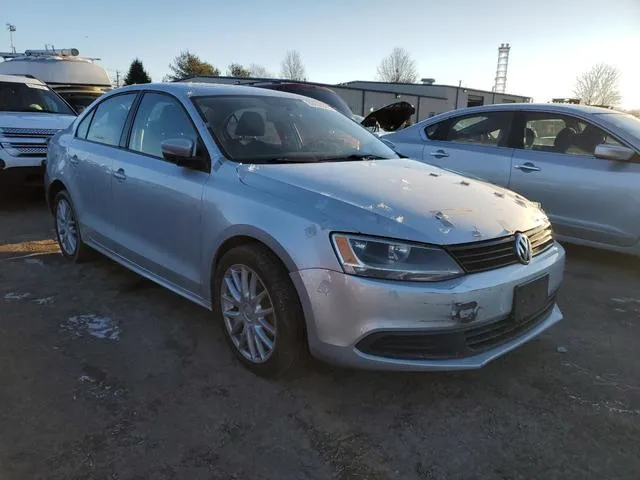 3VWDZ7AJ1BM368384 2011 2011 Volkswagen Jetta- SE 4