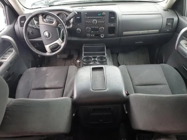 2GCEK133681201235 2008 2008 Chevrolet Silverado- K1500 8