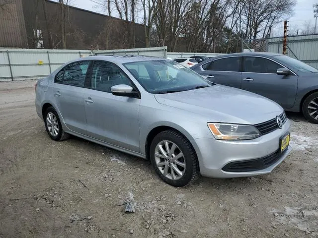 3VWDZ7AJ5BM320192 2011 2011 Volkswagen Jetta- SE 4