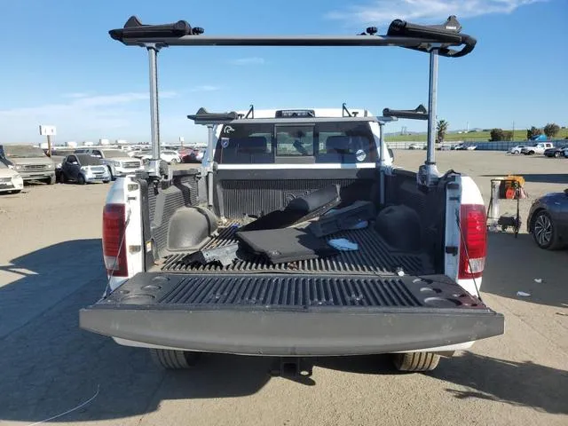 3C6UR5FL0JG162060 2018 2018 RAM 2500- Laramie 10