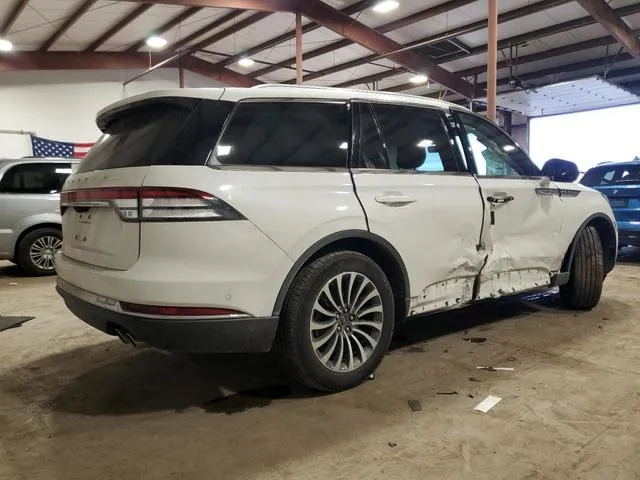 5LM5J7XC1LGL12618 2020 2020 Lincoln Aviator- Reserve 3