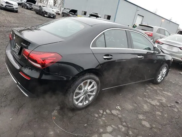 WDD3G4FB2KW001827 2019 2019 Mercedes-Benz A-Class- 220 4Matic 3