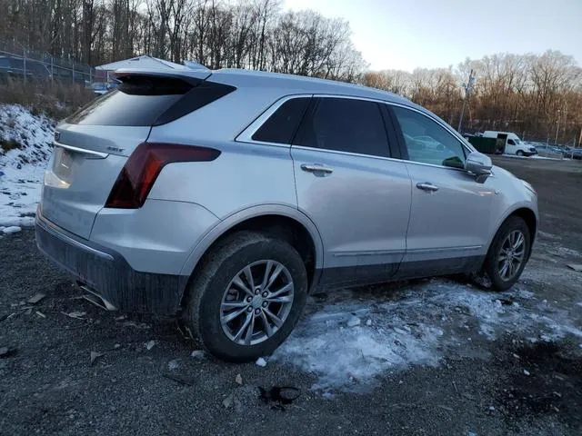 1GYKNAR47LZ235673 2020 2020 Cadillac XT5- Luxury 3