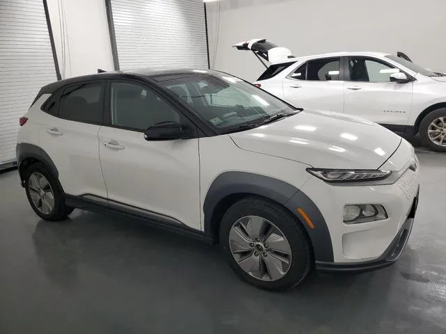 KM8K23AG9MU132684 2021 2021 Hyundai Kona- Sel 4