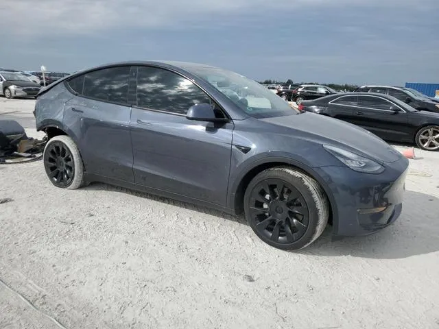 5YJYGDED6MF108938 2021 2021 Tesla MODEL Y 4