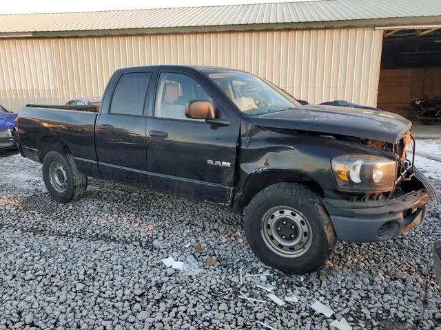 1D7HA18NX8S577579 2008 2008 Dodge RAM 1500- ST 4