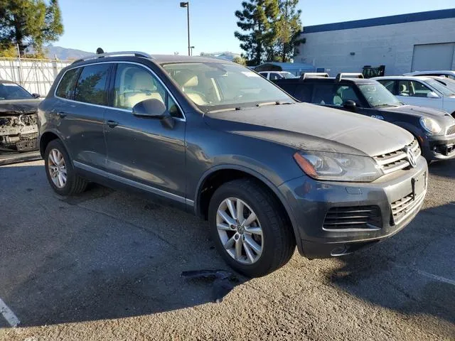 WVGEF9BP6ED001751 2014 2014 Volkswagen Touareg- V6 4