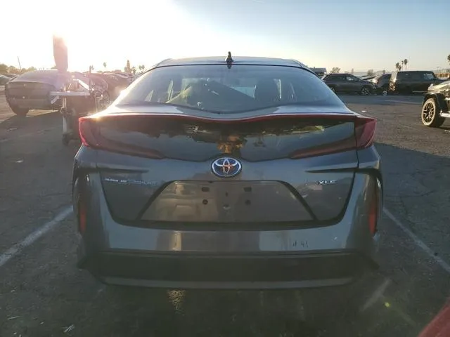 JTDKAMFP0N3208001 2022 2022 Toyota Prius- LE 6