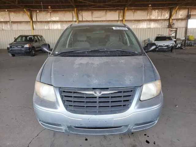 1C4GP45R45B394669 2005 2005 Chrysler Town and Country 5