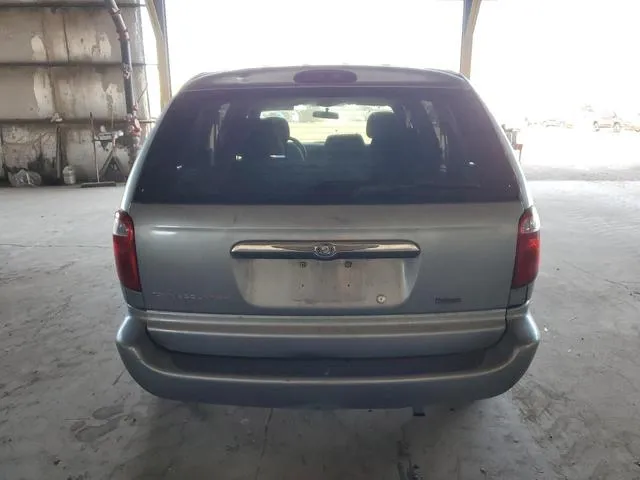 1C4GP45R45B394669 2005 2005 Chrysler Town and Country 6